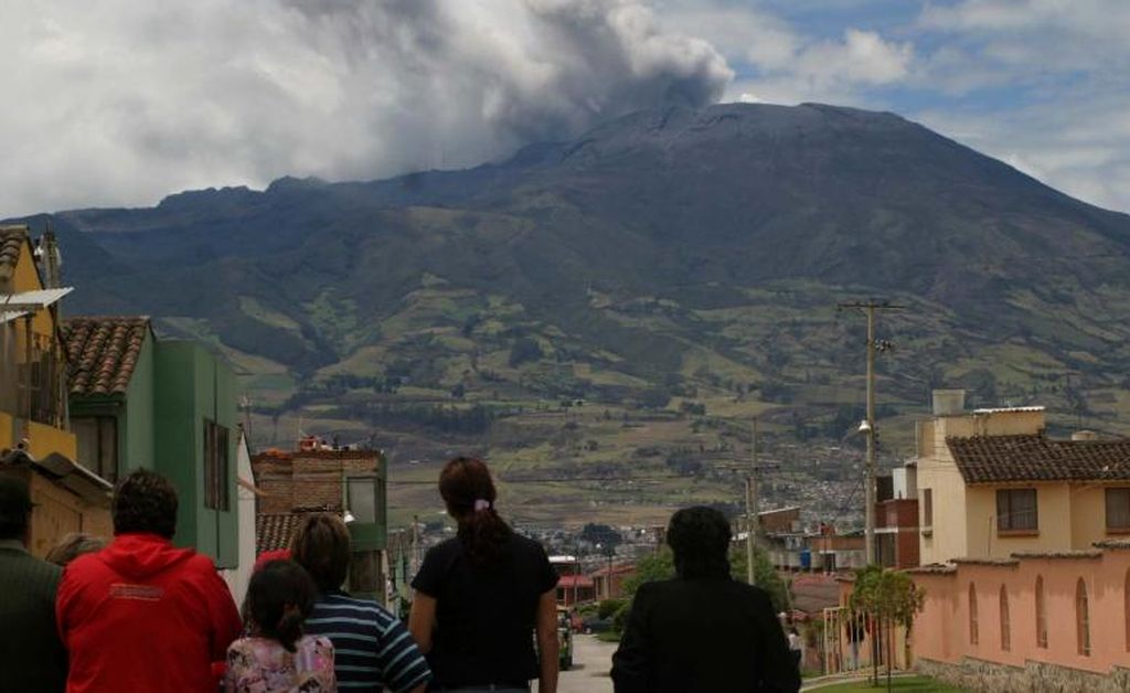 ÚLTIMA HORA: Reportan al menos 2 muertos tras sismo en Colombia