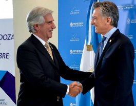 Macri y Tabaré Vázquez inauguran nueva sede diplomática de Uruguay Macri y Tabaré Vázquez inauguran nueva sede diplomática de Uruguay