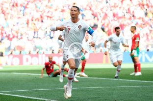 Cristiano Ronaldo le da la segunda victoria a Portugal Cristiano Ronaldo le da la segunda victoria a Portugal