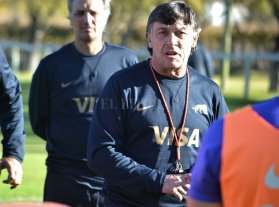 Hourcade mete seis cambios para su último test como DT de Los Pumas Hourcade mete seis cambios para su último test como DT de Los Pumas