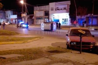 Un siniestro vial en Aristóbulo del Valle dejó dos mujeres lesionadas Un siniestro vial en Aristóbulo del Valle dejó dos mujeres lesionadas