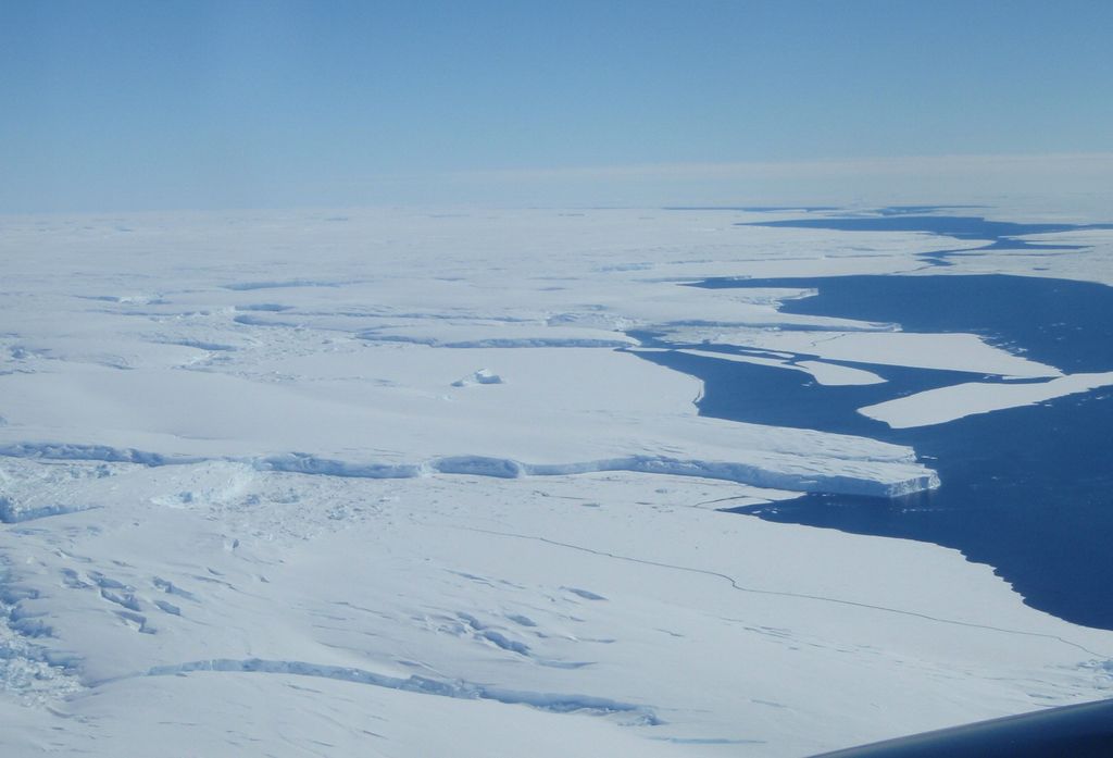Registran -98 grados en la Antártida por primera vez
