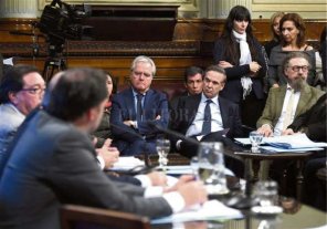 Los cambios en el Senado al proyecto del ya aborto tienen nombre: "opción Córdoba" Los cambios en el Senado al proyecto del ya aborto tienen nombre: "opción Córdoba"