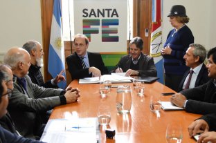 Firmaron contratos para extender hasta Rafaela el acueducto Desvío Arijón Firmaron contratos para extender hasta Rafaela el acueducto Desvío Arijón