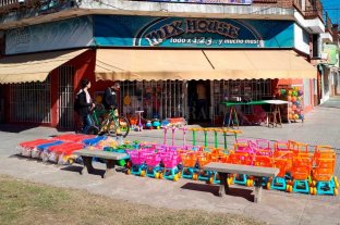 Este miércoles por la noche Violento robo a un comercio de Aristóbulo del Valle - Violento robo a un comercio de Aristóbulo del Valle -