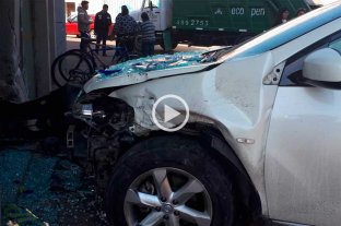 Este mediodía en Santa Fe Fuerte choque en barrio Sargento Cabral - Fuerte choque en barrio Sargento Cabral -