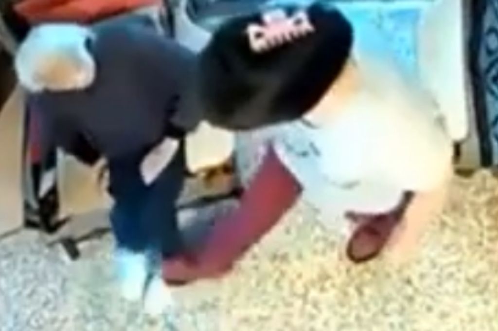Video: la filmaron mientras golpeaba a la mujer de 100 años que debía cuidar  : : El Litoral - Noticias - Santa Fe - Argentina - ellitoral.com : :