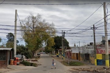 Rosario: acribillan a tiros a un adolescente en la zona sur Violencia sin límites
