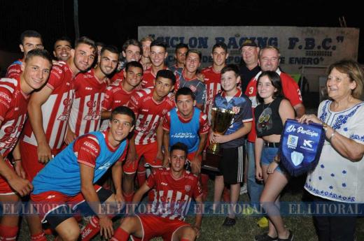 Uni�n se qued� con el Tibur�n Lagunero