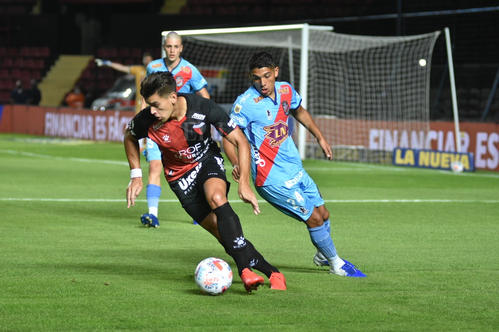 Colón derrotó a Arsenal y clasificó a los cuartos de final : : El Litoral -  Noticias - Santa Fe - Argentina - ellitoral.com : :