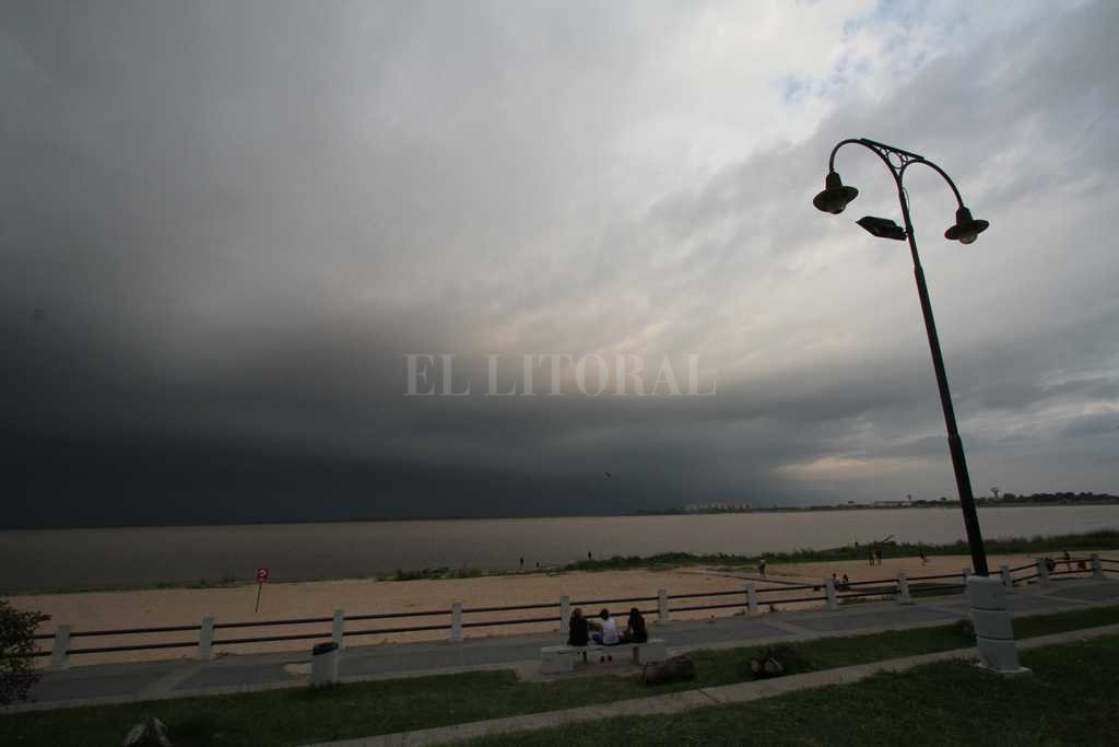Pronostican lluvias para este martes en la ciudad : : El Litoral - Noticias - Santa Fe ... Pronostican lluvias para este martes en la ciudad : : El Litoral - Noticias - Santa Fe ...
