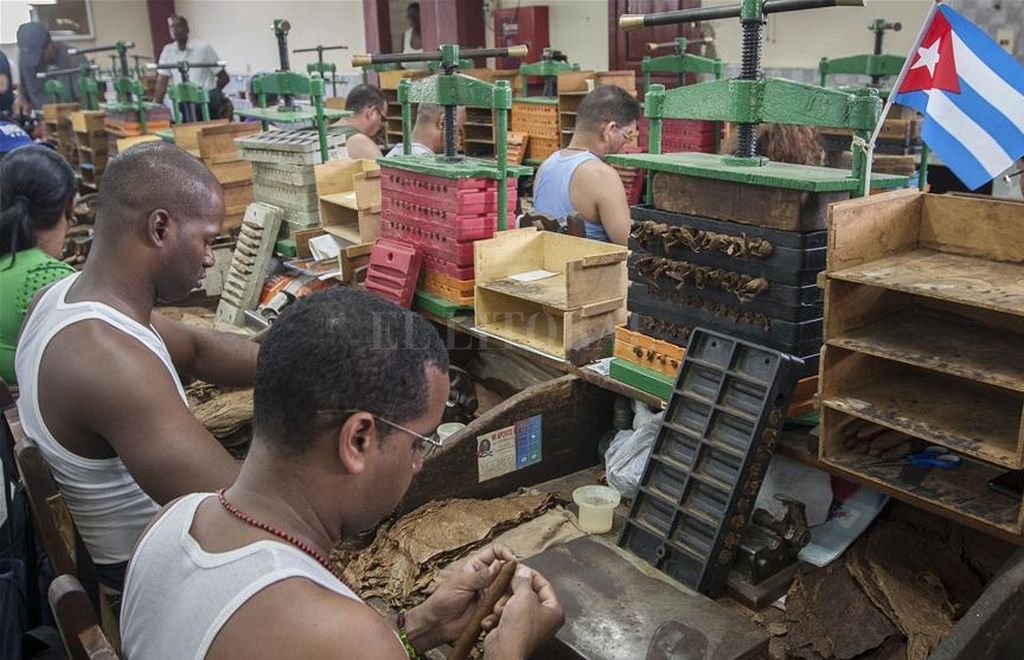 Cuba: ¿Usa El Sector Laboral Como "herramienta De Represión"? : : El ...