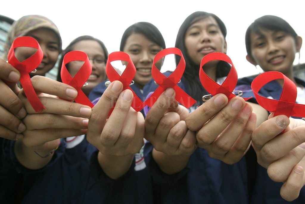 Cada tres minutos una niña se infecta con VIH