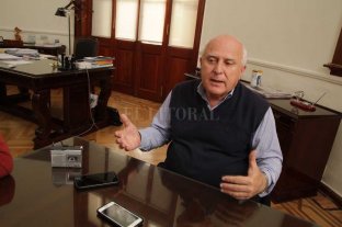 Lifschitz se reuni con Pea y critic duro al PJ por la reforma