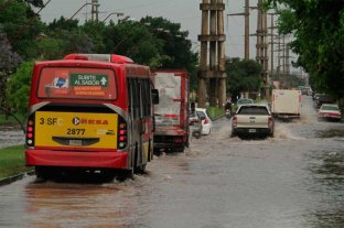 Clima en Santa Fe Temporal en Santa Fe: Cayeron más de 175mm en algunas zonas - El norte de la ciudad presentaba inconvenientes por agua acumulada Temporal en Santa Fe: Cayeron más de 175mm en algunas zonas - El norte de la ciudad presentaba inconvenientes por agua acumulada