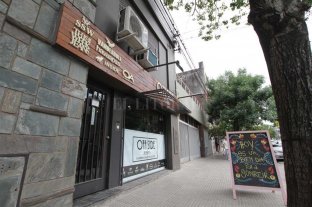 Barrio Constituyentes "Volvés a gritar y te liquido" - "Generalmente, atendemos con la puerta cerrada, pero en ese momento estaba abierta porque justo había salido un cliente", se lamentó la encargada del comercio. "Volvés a gritar y te liquido" - "Generalmente, atendemos con la puerta cerrada, pero en ese momento estaba abierta porque justo había salido un cliente", se lamentó la encargada del comercio.