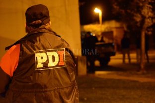 Violencia Dos crímenes en 24 horas - En Risso 3400. La mujer presentaba numerosos golpes en su cabeza y había un gran desorden en el interior de la vivienda. Dos crímenes en 24 horas - En Risso 3400. La mujer presentaba numerosos golpes en su cabeza y había un gran desorden en el interior de la vivienda.