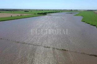 Departamento Las Colonias Una triste situación que se repite con cada lluvia - Una triste situación que se repite con cada lluvia -