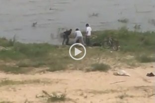 En la costanera oeste Basurero al agua - Basurero al agua -