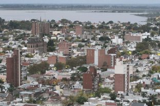 Buscan transparentar los datos en las propiedades horizontales Consorcios: una norma que blanqueará gastos de expensas, basura y ascensores - Nacen como "hongos". La gran cantidad de edificios y torres de la ciudad muestra la densificación demográfica en la ciudad. La ordenanza busca regular los consorcios. Consorcios: una norma que blanqueará gastos de expensas, basura y ascensores - Nacen como "hongos". La gran cantidad de edificios y torres de la ciudad muestra la densificación demográfica en la ciudad. La ordenanza busca regular los consorcios.