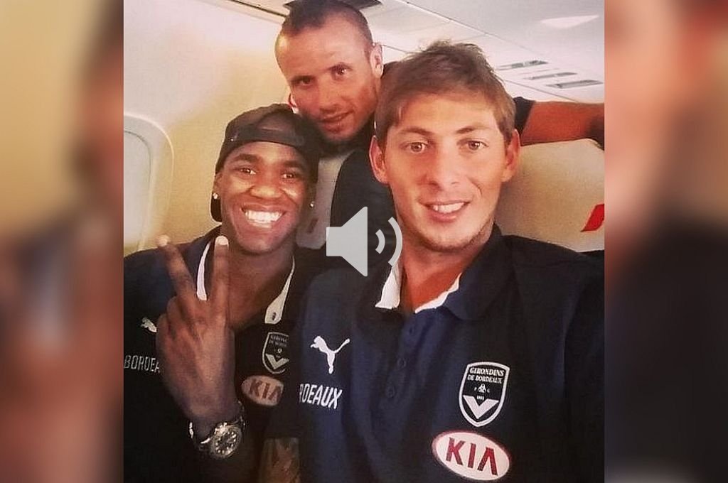 Buscan su avión en el Canal de la Mancha Audio: Durante el vuelo Sala mandó un mensaje diciendo que sentía "miedo" - Diego Rolan y Emiliano Sala cuando jugaban para el Bordeaux. Audio: Durante el vuelo Sala mandó un mensaje diciendo que sentía "miedo" - Diego Rolan y Emiliano Sala cuando jugaban para el Bordeaux. -