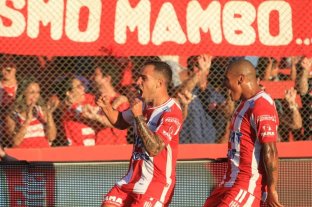 Superliga Argentina de Fútbol - Fecha 19 Unión goleó a Atlético Tucumán y volvió a sonreír en su casa - Unión goleó a Atlético Tucumán y volvió a sonreír en su casa -