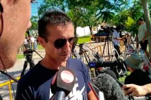 El último adiós al futbolista "Se hizo todo mal, no se lo protegió", dijo el primo de Sala - El primo de Sala habló con la prensa "Se hizo todo mal, no se lo protegió", dijo el primo de Sala - El primo de Sala habló con la prensa