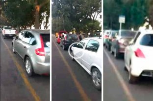 En la Costanera y en otros puntos de la ciudad En primera persona: el peligro que genera la invasión de la ciclovía - En primera persona: el peligro que genera la invasión de la ciclovía -