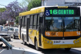 Paro en reclamo de una readecuación de salarios No habrá colectivos desde las 22 y hasta las 6 en la ciudad - No habrá colectivos desde las 22 y hasta las 6 en la ciudad -