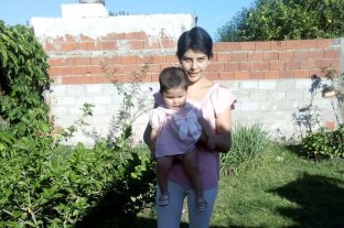 Reconquista Buscan a una joven y su beba de 11 meses - Eliana Belén Viganotti (20), junto a su beba Alma. Buscan a una joven y su beba de 11 meses - Eliana Belén Viganotti (20), junto a su beba Alma.
