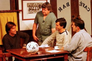 La muerte de Julio César Toresani A la muerte hay que matarla: ¡chau Huevo! - Toresani en una de sus visitas a Café con Fútbol, el emblemático programa de CyD Litoral. A la muerte hay que matarla: ¡chau Huevo! - Toresani en una de sus visitas a Café con Fútbol, el emblemático programa de CyD Litoral.