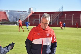 El lateral por izquierda de Independiente desechó la propuesta... A Madelón se le cae uno que apuntó: Lucas Villalba - A Madelón se le cae uno que apuntó: Lucas Villalba -