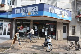Violento asalto Cinco minutos de terror en un negocio de deportes - El grave suceso ocurrió en Von Der Thusen Deportes, sucursal de Avda. Freyre 2700. Cinco minutos de terror en un negocio de deportes - El grave suceso ocurrió en Von Der Thusen Deportes, sucursal de Avda. Freyre 2700.