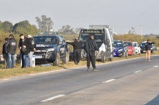 Sería un joven de 22 años que había sido reportado como desaparecido Estaría identificado el cuerpo que apareció con las manos atadas en la circunvalación - Estaría identificado el cuerpo que apareció con las manos atadas en la circunvalación -