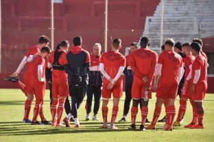 El Tate respira Así arranca Unión en los promedios en la temporada 2019/2020 - Madelón y la charla técnica previa al amistoso contra Godoy Cruz, que se jugó a principios de julio. Así arranca Unión en los promedios en la temporada 2019/2020 - Madelón y la charla técnica previa al amistoso contra Godoy Cruz, que se jugó a principios de julio.