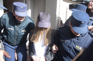 El día de las PASO Apareció un extraño muñeco en la celda de Nahir Galarza y sospechan que intentó fugarse - Apareció un extraño muñeco en la celda de Nahir Galarza y sospechan que intentó fugarse -
