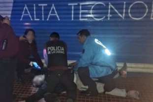 En San Telmo, Buenos Aires Un anciano intentó llevarse 3 productos de un supermercado sin pagar y lo mataron - Intentaron reanimar al jubilado pero no lo consiguieron Un anciano intentó llevarse 3 productos de un supermercado sin pagar y lo mataron - Intentaron reanimar al jubilado pero no lo consiguieron