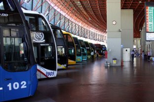 Este sábado por la noche Mata a su suegra, hiere a su concuñado y se suicida en la terminal de Córdoba - Mata a su suegra, hiere a su concuñado y se suicida en la terminal de Córdoba -