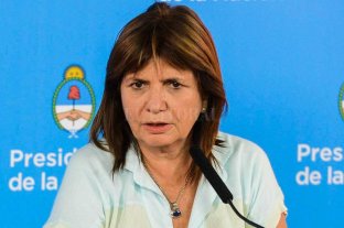A través de Twitter Patricia Bullrich confirmó que el Jefe de la Federal en Santa Fe mintió sobre su ataque - Patricia Bullrich confirmó que el Jefe de la Federal en Santa Fe mintió sobre su ataque -