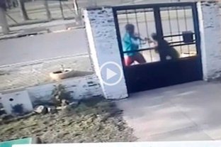 Preocupante hecho en Santa Fe Video: intentó robar en la Casa de Madres y terminó detenido - Video: intentó robar en la Casa de Madres y terminó detenido -