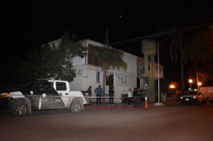 Tras un tiroteo ocurrido este jueves Policías detenidos tras un confuso episodio en una comisaría de Sunchales - Policías detenidos tras un confuso episodio en una comisaría de Sunchales -