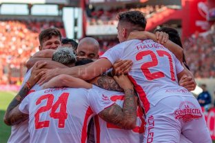 Superliga Argentina de Fútbol - Fecha 10 Así quedó la tabla de posiciones tras los partidos del domingo - Argentinos Jrs ganó y es puntero junto con Boca Así quedó la tabla de posiciones tras los partidos del domingo - Argentinos Jrs ganó y es puntero junto con Boca