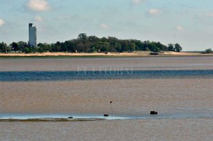 Lo anticipó el INA hace una semana El río Paraná bajó 15 centímetros y medía 1,68 mts en el Puerto de Santa Fe - El río Paraná bajó 15 centímetros y medía 1,68 mts en el Puerto de Santa Fe -