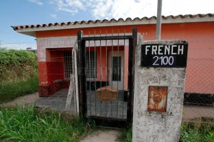 En French y Las Heras Usurparon una casa y los vecinos de B° Esmeralda Este II están en alerta - Usurpada. La casa ocupada ilegalmente está en la intersección de bulevar French y Las Heras. Usurparon una casa y los vecinos de B° Esmeralda Este II están en alerta - Usurpada. La casa ocupada ilegalmente está en la intersección de bulevar French y Las Heras.