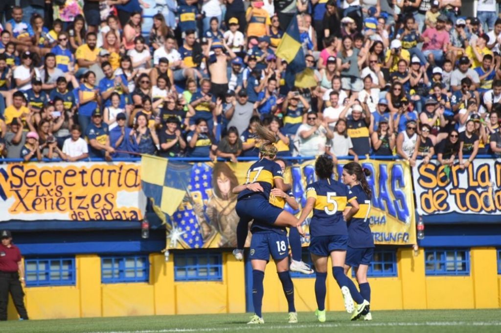 Boca Juniors se mantiene líder del campeonato de fútbol femenino - El Litoral