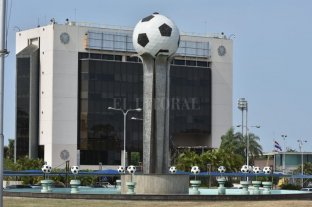 Tiene que pagar para apelar La Conmebol no hizo lugar a la denuncia de Colón por el caso Pinos - La Conmebol no hizo lugar a la denuncia de Colón por el caso Pinos -