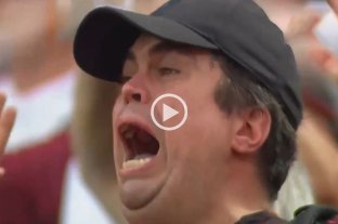Emoción pura El video completo del hincha de Colón que lloró con Los Palmeras en Paraguay - El video completo del hincha de Colón que lloró con Los Palmeras en Paraguay -