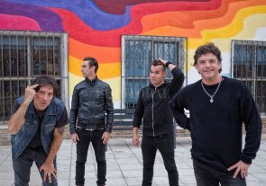 Bulldog Más que treinta - Guillermo "Willy" Tagliarini, Ramiro "Rata" España, Adrián Gómez y Hernán "Mantu" Mantoani, los pilares de este proyecto. Más que treinta - Guillermo "Willy" Tagliarini, Ramiro "Rata" España, Adrián Gómez y Hernán "Mantu" Mantoani, los pilares de este proyecto.