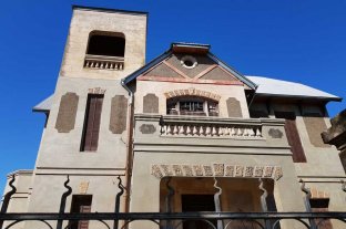 Memorias de Santa Fe Los secretos de la masonería en Zenón Pereyra - La Casa de Francisco Zurbriggen, donde mejor se puede apreciar la simbologia masón Los secretos de la masonería en Zenón Pereyra - La Casa de Francisco Zurbriggen, donde mejor se puede apreciar la simbologia masón