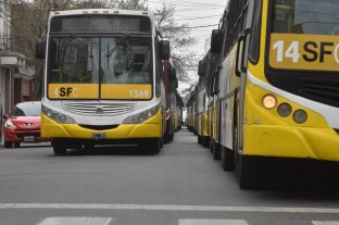 También en interurbano UTA Santa Fe anunció "estado de alerta" en el servicio de colectivo urbano - UTA Santa Fe anunció "estado de alerta" en el servicio de colectivo urbano -